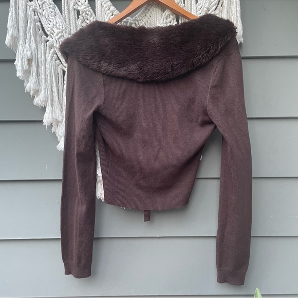 Sold 9/10/24 live Y2K Furry Removable Collar Cardigan Sweater Natural Brown - Picture 3 of 4